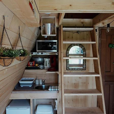 Le Chalet Tipi Avec Jacuzzi Et Jardin Труа Екстер'єр фото