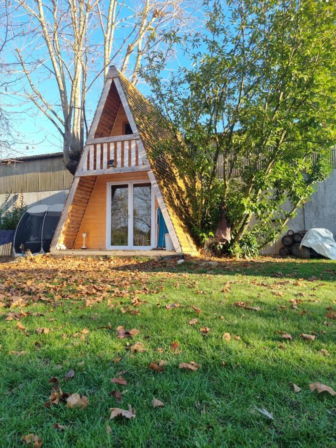 Le Chalet Tipi Avec Jacuzzi Et Jardin Труа Екстер'єр фото