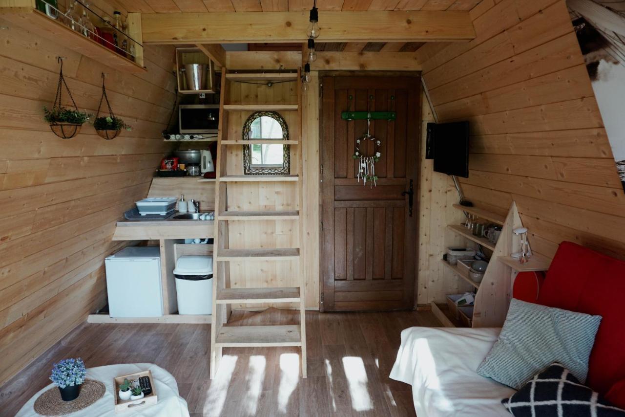 Le Chalet Tipi Avec Jacuzzi Et Jardin Труа Екстер'єр фото